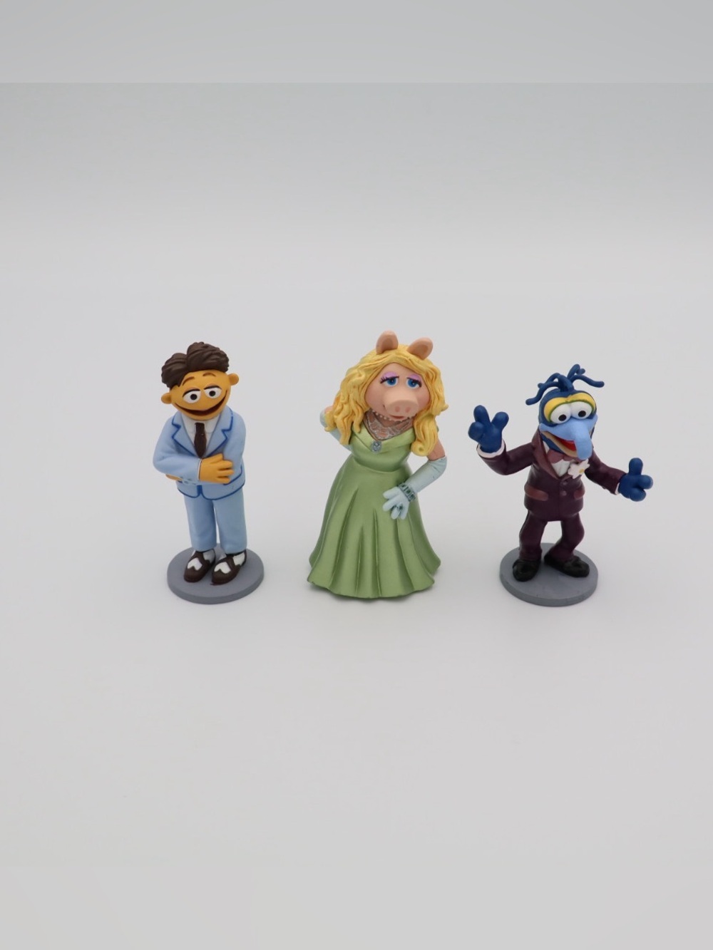 Lot of 3 Inch PVC Muppet Cake Toppers, Ms Piggy, Gonzo and Walter 🎂
